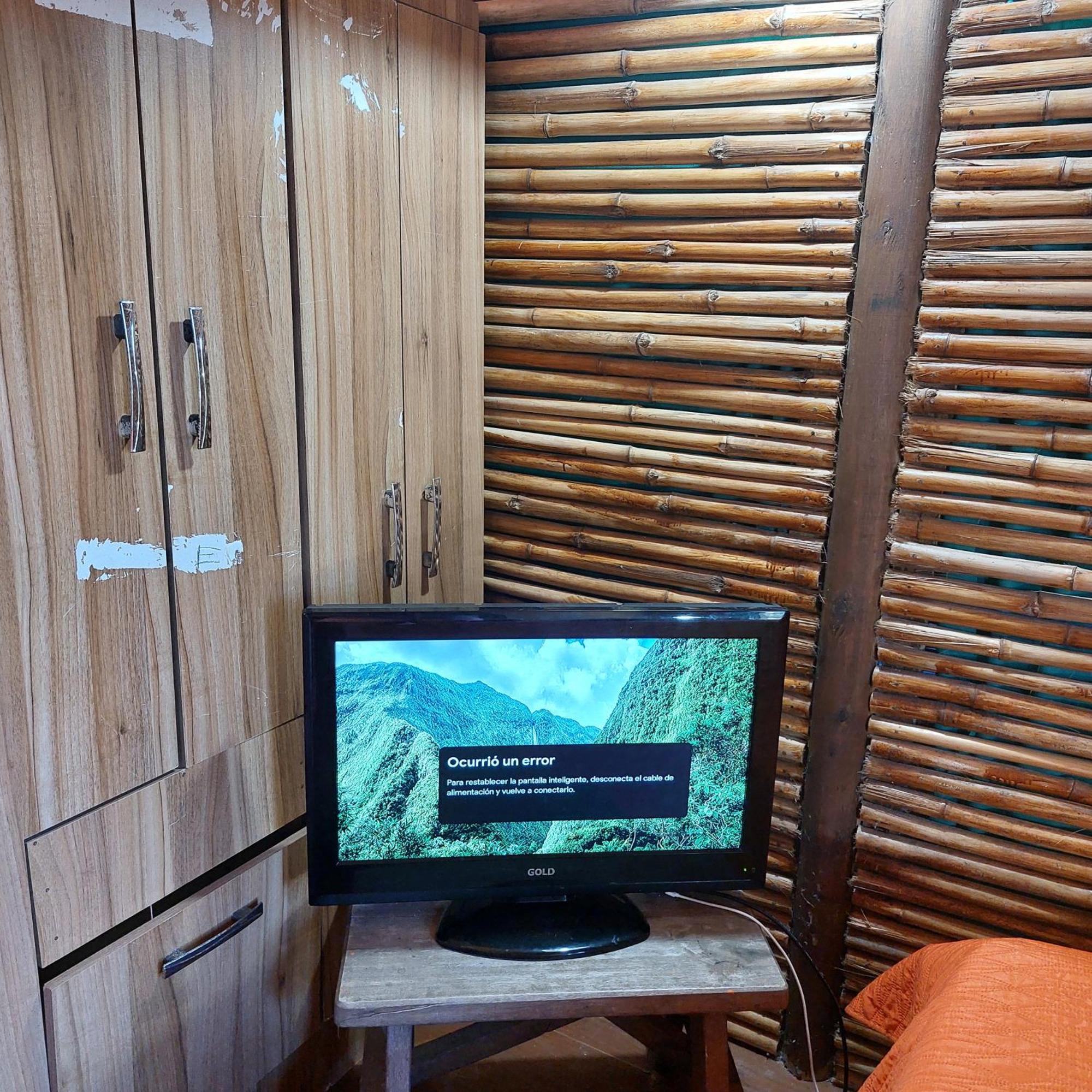 Вилла Casa Amarilla Con Jacuzzi Пунта-дель-Дьябло Экстерьер фото